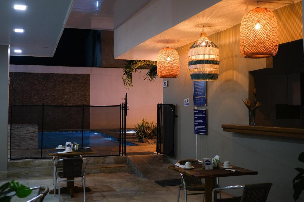Hotel Bella Isa La Dorada Exteriér fotografie