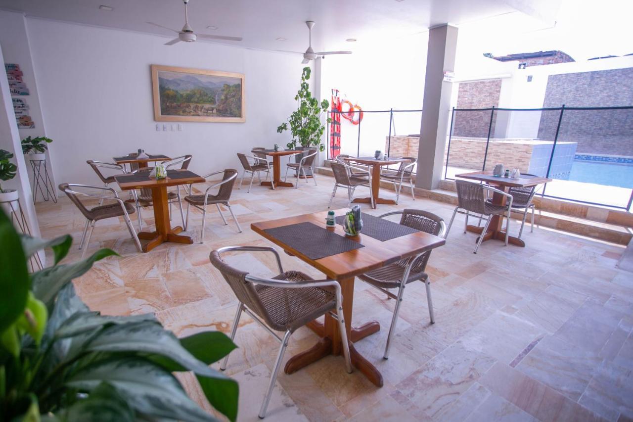 Hotel Bella Isa La Dorada Exteriér fotografie