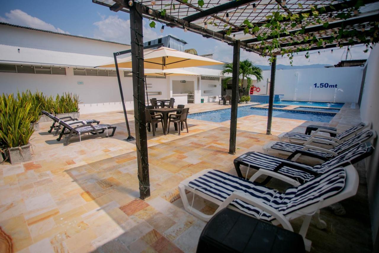 Hotel Bella Isa La Dorada Exteriér fotografie